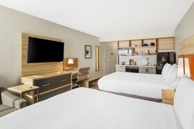 Holiday Inn Roanoke Airport-Conference CTR