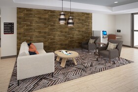 Holiday Inn Roanoke Airport-Conference CTR