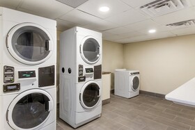 Candlewood Suites - Roanoke - Valley View, an IHG Hotel