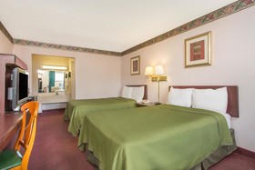 Knights Inn Roanoke
