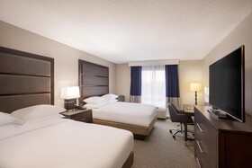 DoubleTree by Hilton Richmond Airport