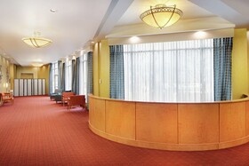 DoubleTree by Hilton Richmond Airport