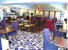 Hampton Inn Richmond - Airport