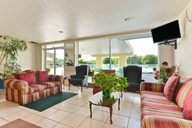 Americas Best Value Inn and Suites South Boston