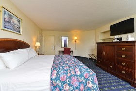 Americas Best Value Inn and Suites South Boston