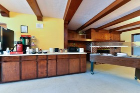 Americas Best Value Inn and Suites South Boston