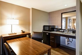 Embassy Suites Springfield