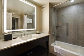 Embassy Suites Springfield