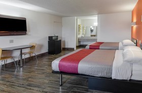 Motel 6