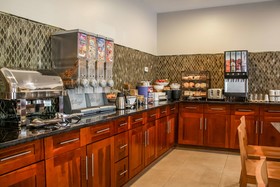 Country Inn & Suites by Radisson, Washington Dulles International Airport, VA