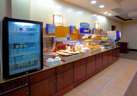 Holiday Inn Express & Suites Tappahannock