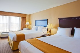 Holiday Inn Express & Suites Tappahannock