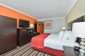 Best Western Plus Sandcastle Beachfront Hotel