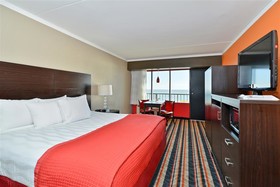 Best Western Plus Sandcastle Beachfront Hotel