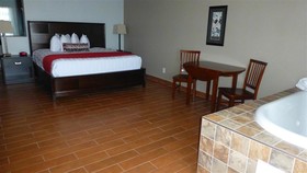 Best Western Plus Sandcastle Beachfront Hotel