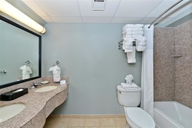 Best Western Plus Sandcastle Beachfront Hotel