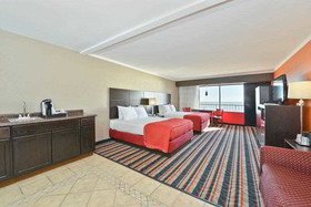 Best Western Plus Sandcastle Beachfront Hotel