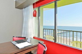 Best Western Plus Sandcastle Beachfront Hotel