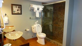 Best Western Plus Sandcastle Beachfront Hotel