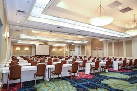 Crowne Plaza Virginia Beach Town Center