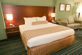Crowne Plaza Virginia Beach Town Center