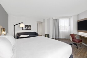 Crowne Plaza Virginia Beach Town Center