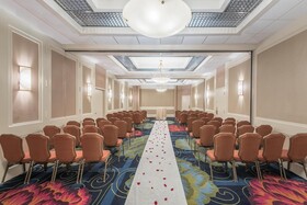 Crowne Plaza Virginia Beach Town Center