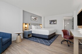 Crowne Plaza Virginia Beach Town Center