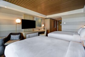 DoubleTree by Hilton Virginia Beach Oceanfront South