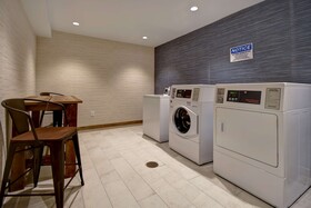 DoubleTree by Hilton Virginia Beach Oceanfront South