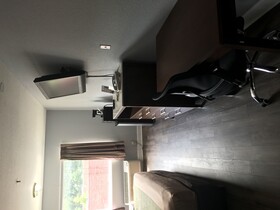 Econo Lodge Inn & Suites I-64 & US 13