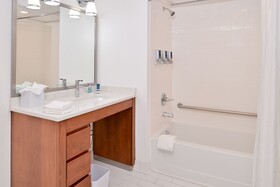Four Points by Sheraton Virginia Beach Oceanfront