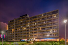 Four Points by Sheraton Virginia Beach Oceanfront