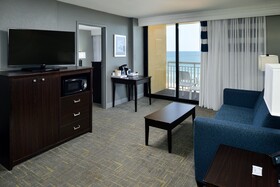 Four Points by Sheraton Virginia Beach Oceanfront