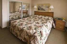 Four Sails Resort