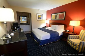Magnuson Hotel Virginia Beach
