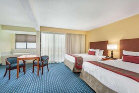 Ramada Plaza by Wyndham Virginia Beach