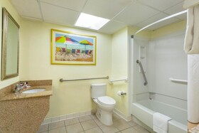 Ramada Plaza by Wyndham Virginia Beach