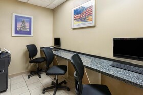 Ramada Plaza by Wyndham Virginia Beach