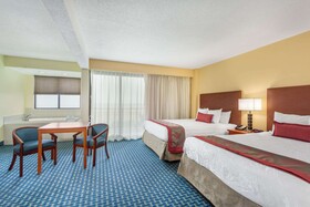 Ramada Plaza by Wyndham Virginia Beach