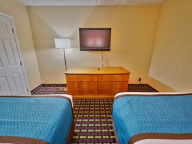 Seashire Inn & Suites