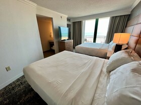 Sheraton Virginia Beach Oceanfront Hotel