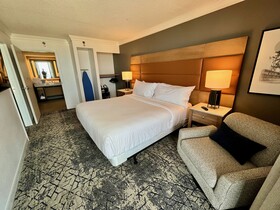 Sheraton Virginia Beach Oceanfront Hotel