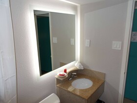 SureStay Studio by Best Western Virginia Beach Oceanfront