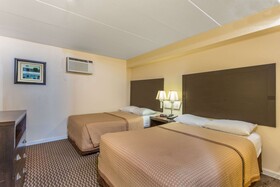 Travelodge by Wyndham Suites Virginia Beach Oceanfront