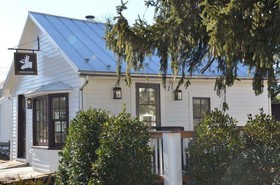 White Moose Inn