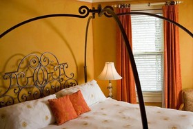 L'Auberge Provencale Bed & Breakfast