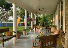 L'Auberge Provencale Bed & Breakfast