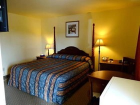 Whispering Pines Motel