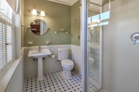Cedars of Williamsburg Bed & Breakfast